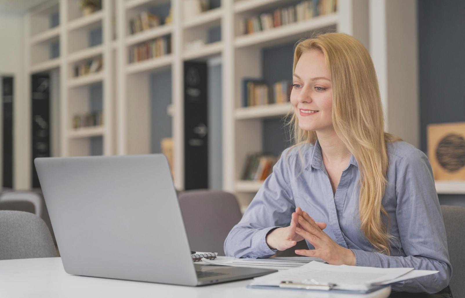 Analyse de données financières sur écrans multiples